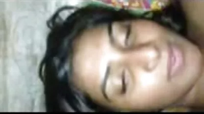 Lesbian orang Asia gemuk anal membungkuk di bokep selingkuh jepang xxx atas bantal