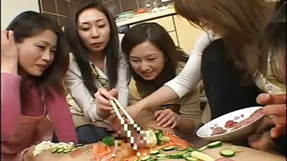 - Feed me dengan video xxx jepang mp4 gadis manis